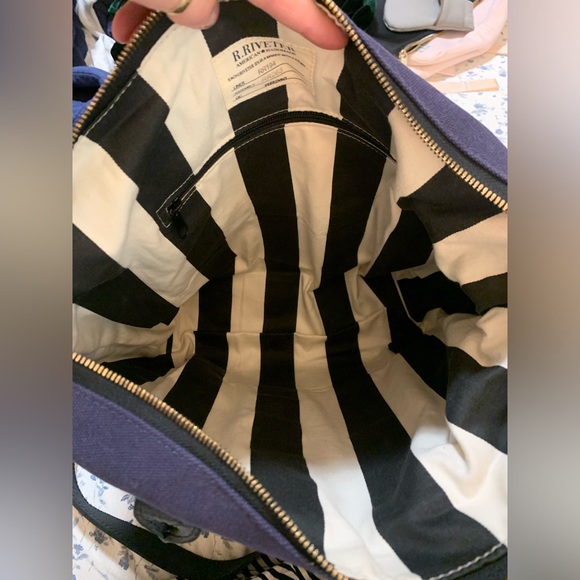 R Riveter Williams Bag - Picture 4 of 4